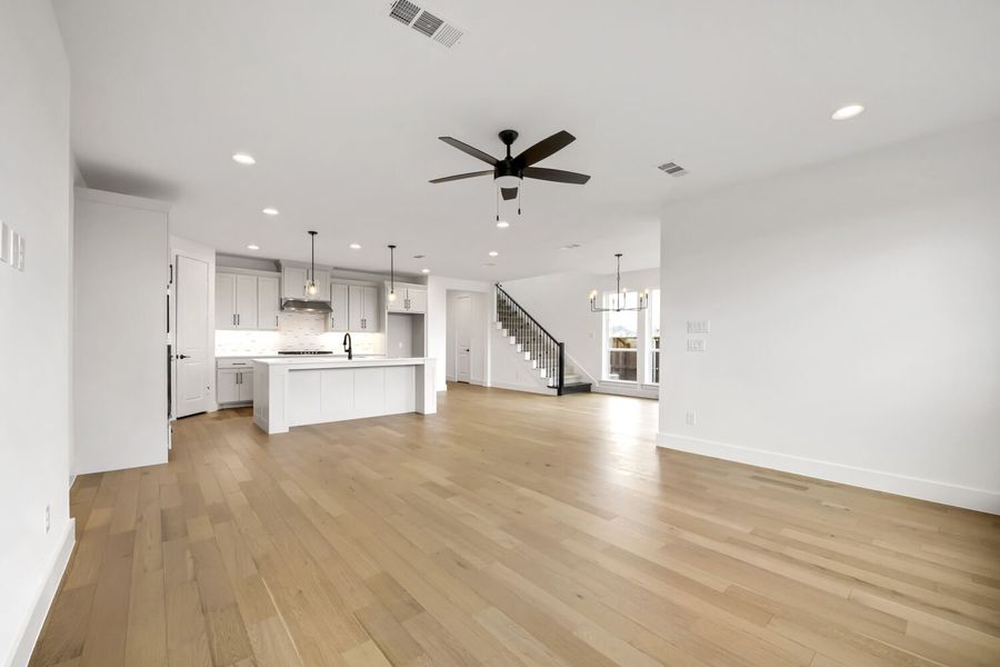 3241 Vaquero - Living Area