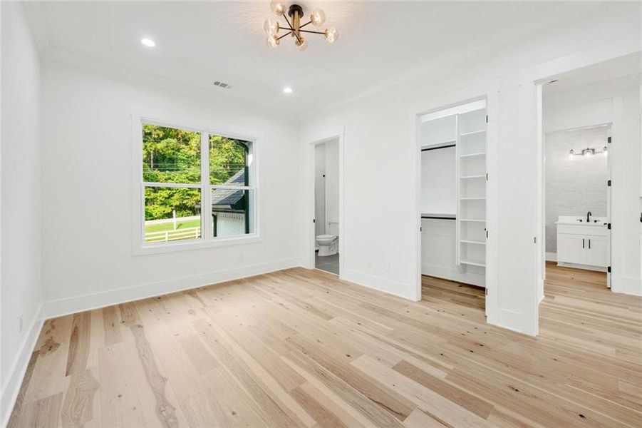 Spacious, unfurnished interior of a new home in , Lawrenceville (Image 45).