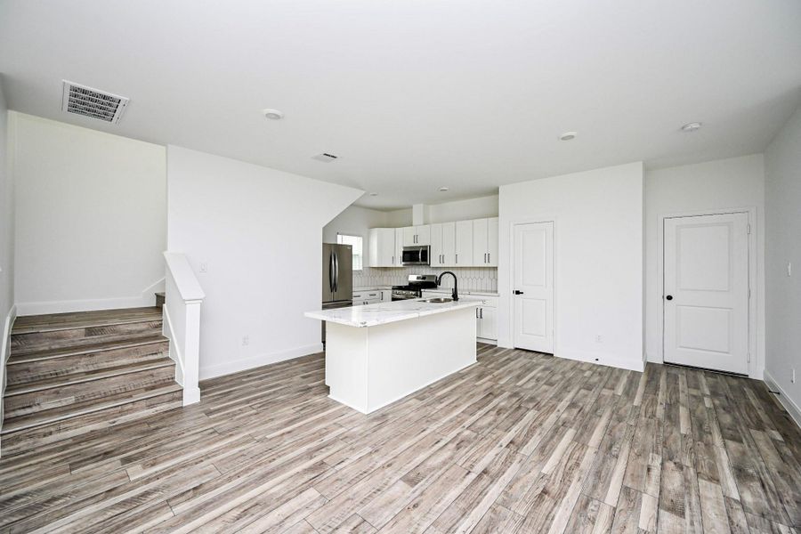 Image 11 of a home in . Image 11 of a home in .