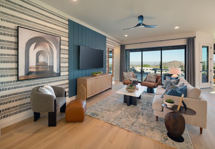 The Montura - Family Room