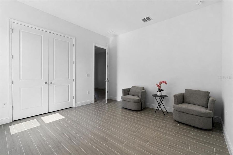 Furnished interior view inside a new home in Palms at Windermere, Windermere (Image 9). Furnished interior view inside a new home in Palms at Windermere, Windermere (Image 9).