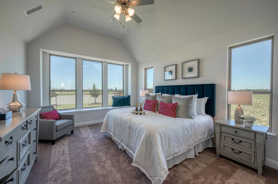 Representative furnished interior of a home built from the Regatta by Stonehollow Homes in Meadow Vista, Anna (Image 16).