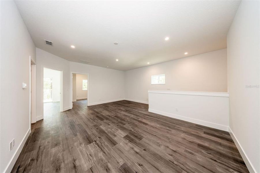 Spacious, unfurnished interior of a new home in , Deltona (Image 20).