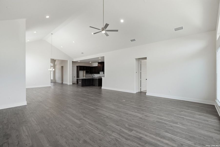 Spacious, unfurnished interior of a new home in , Castroville (Image 47).