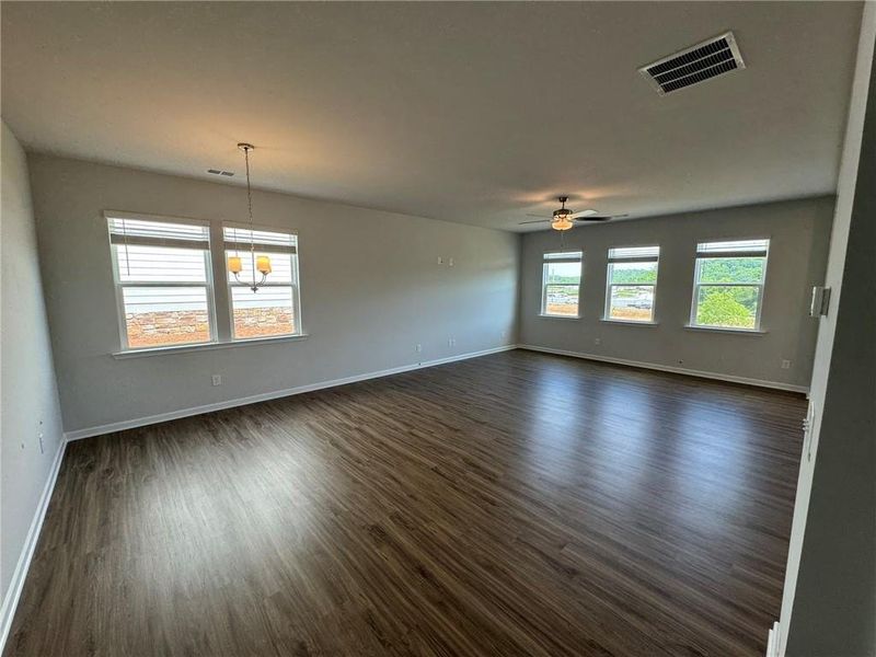 Spacious, unfurnished interior of a new home in , Dawsonville (Image 14).