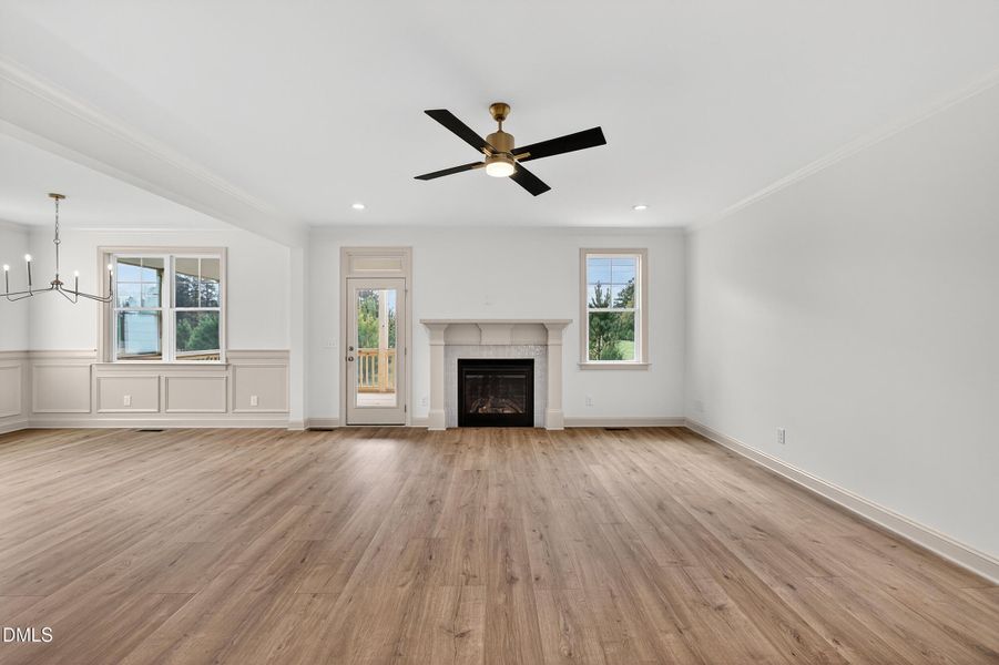 C5A550D6-4DCC-44C9-8752-FC78D5A12857