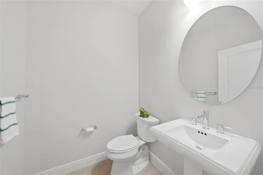 Furnished interior view inside a new home in , Englewood (Image 28).