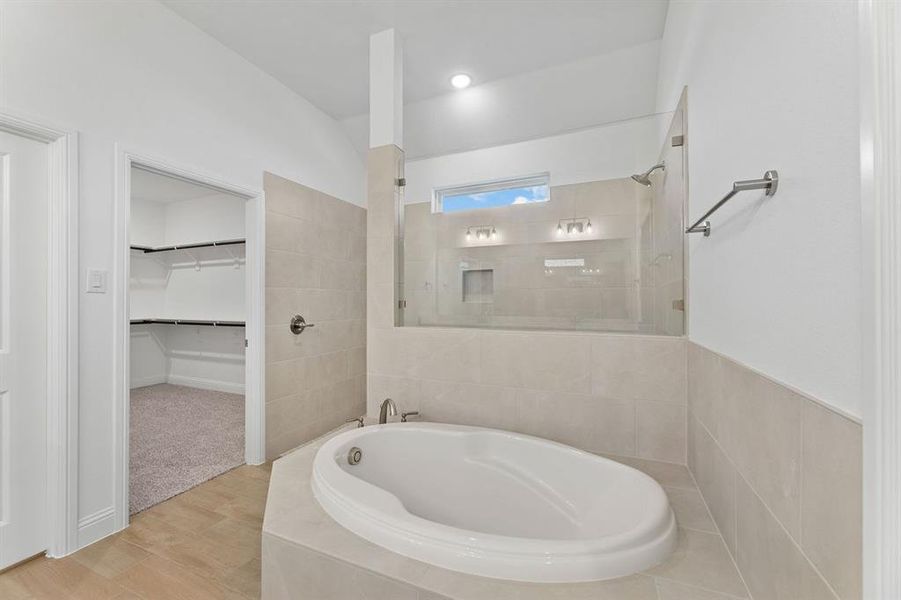 13-SQFT-0118 13-SQFT-0118