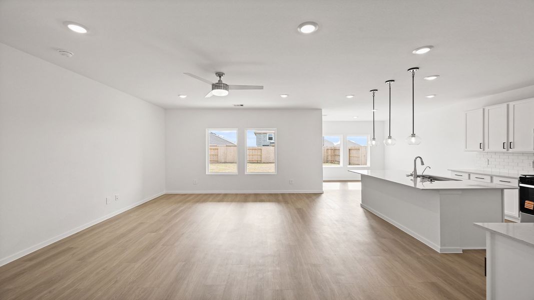 Spacious, unfurnished interior of a new home in Cypress Green, Hockley (Image 16).