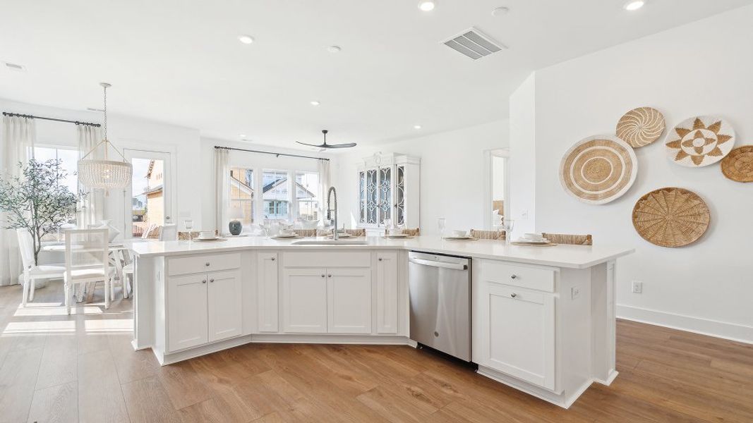 2663 Hayden Kitchen 6of6 F1 073125