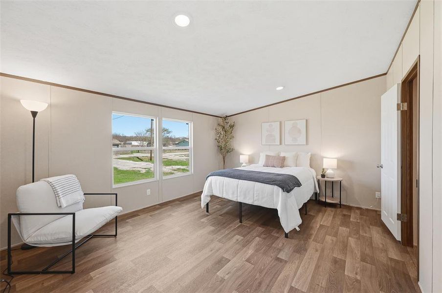 Furnished interior view inside a new home in , Burleson (Image 15).