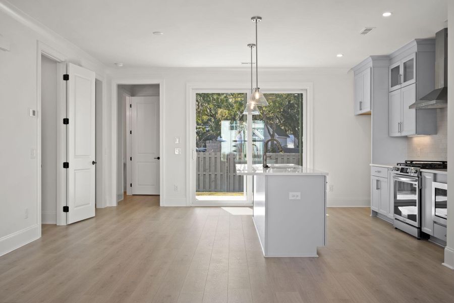 Spacious, unfurnished interior of a new home in , Johns Island (Image 29).