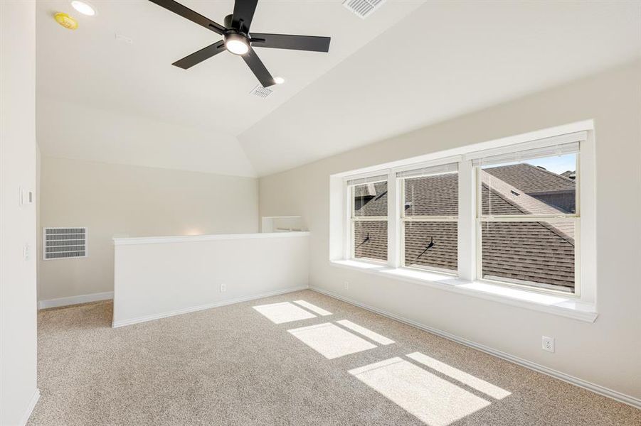 Image 34 of a home in Glenwood Meadows. Image 34 of a home in Glenwood Meadows.