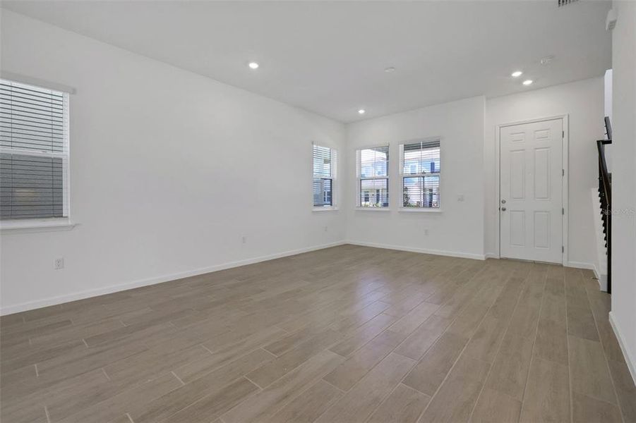 Spacious, unfurnished interior of a new home in Serenade at Ovation, Winter Garden (Image 33).