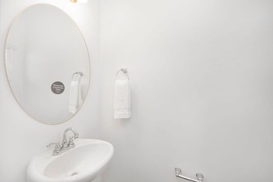 Representative interior finishes for a home built from the TA1800 by True Homes in Streamside, Red Cross (Image 14). Representative interior finishes for a home built from the TA1800 by True Homes in Streamside, Red Cross (Image 14).