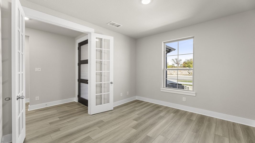 Spacious, unfurnished interior of a new home in Hillside Village 40s, Celina (Image 17). Spacious, unfurnished interior of a new home in Hillside Village 40s, Celina (Image 17).