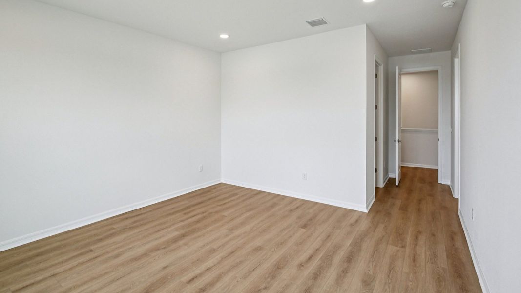 Furnished interior view inside a new home in Isla Mirada, San Antonio (Image 28).