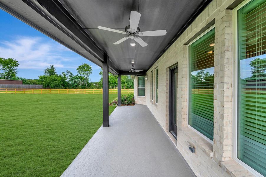 Exterior details and patio area of a home in Sorella, Tomball (Image 4). Exterior details and patio area of a home in Sorella, Tomball (Image 4).