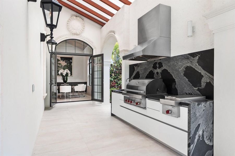 Covered Outdoor Kitchen Covered Outdoor Kitchen