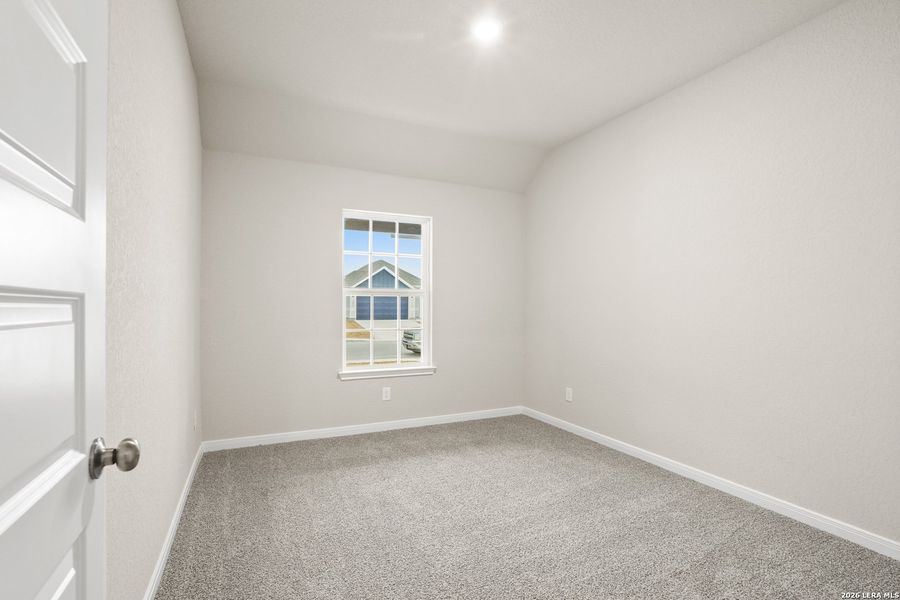 Spacious, unfurnished interior of a new home in Swenson Heights, Seguin (Image 26).