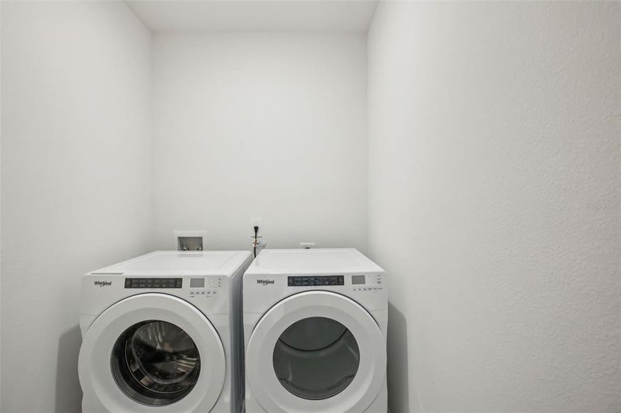 Close-up of interior finishes inside a home in Villamar - Classic Series, Winter Haven (Image 15).