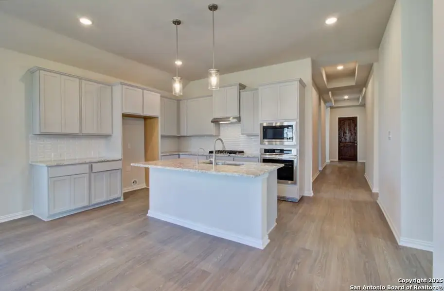 Furnished interior view inside a new home in The Crossvine, Schertz (Image 5). Furnished interior view inside a new home in The Crossvine, Schertz (Image 5).