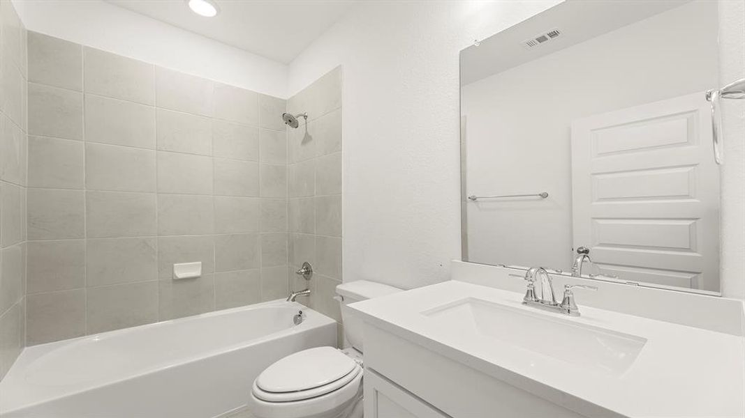 05. 1220 Cider Mill - 2ND Bath 05. 1220 Cider Mill - 2ND Bath