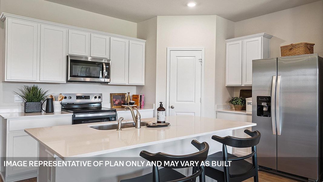 Furnished interior view inside a new home in Thunder Rock, Marble Falls (Image 25).