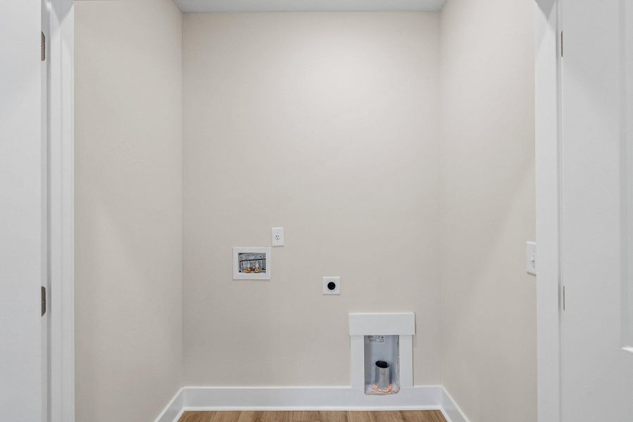 Spacious, unfurnished interior of a new home in Crosscreek Walk – Overlook, Charleston (Image 18). Spacious, unfurnished interior of a new home in Crosscreek Walk – Overlook, Charleston (Image 18).