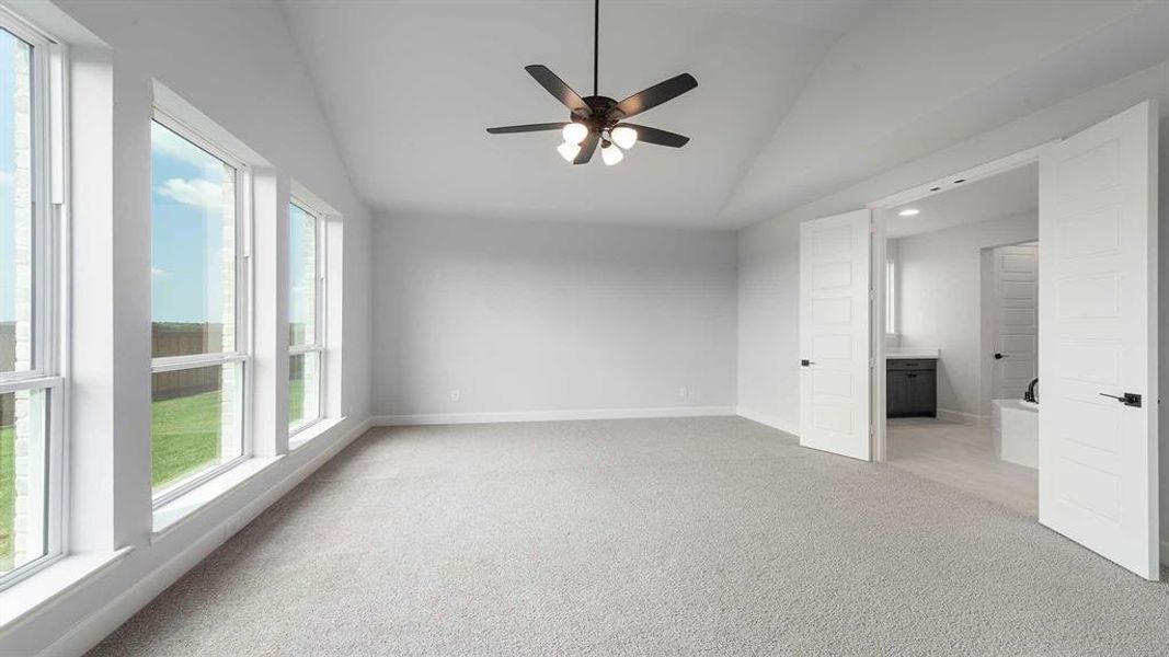 Spacious, unfurnished interior of a new home in Terraces 82'/100', Rockwall (Image 19). Spacious, unfurnished interior of a new home in Terraces 82'/100', Rockwall (Image 19).