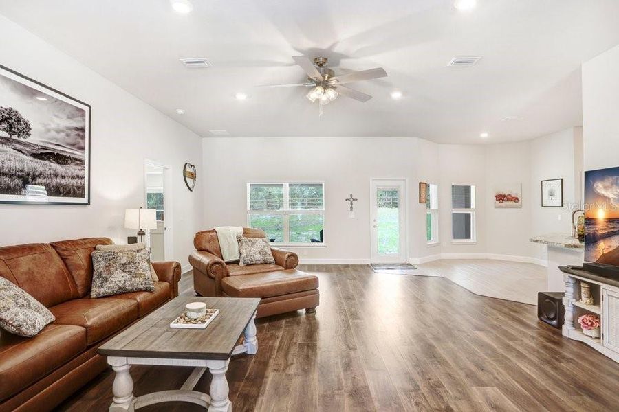 Furnished interior view inside a new home in Pine Ridge, Beverly Hills (Image 28).