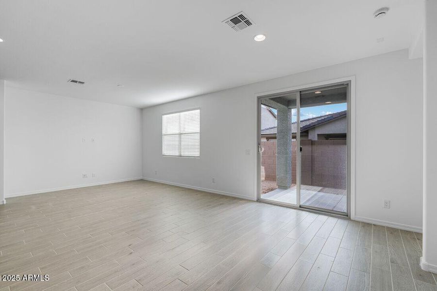 25212 N 165TH Lane - Ready Now!