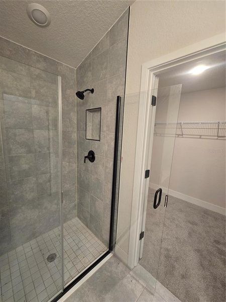 Image 10 of a home in .