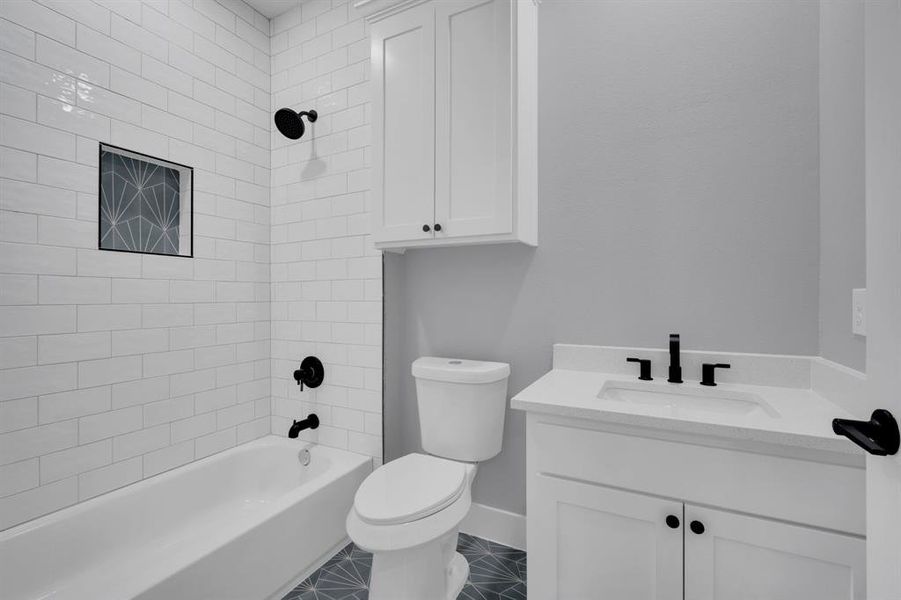 Furnished interior view inside a new home in , Kemp (Image 8).