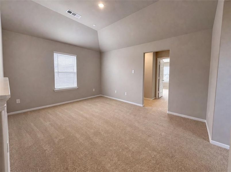 Spacious, unfurnished interior of a new home in Sagebrook, Denton (Image 33). Spacious, unfurnished interior of a new home in Sagebrook, Denton (Image 33).