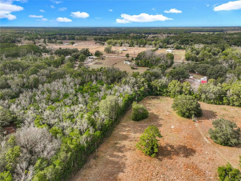 Natural landscape and outdoor views near  in Gainesville (Image 52).