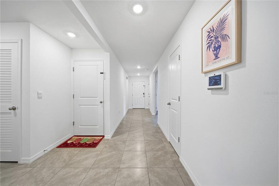 Spacious, unfurnished interior of a new home in Berry Bay, Wimauma (Image 22).