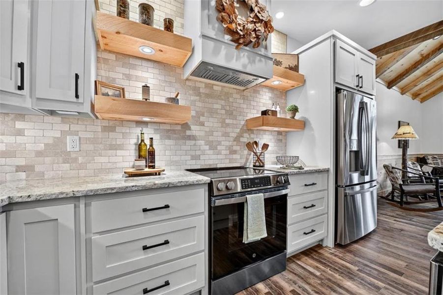 Furnished interior view inside a new home in , Ellijay (Image 15). Furnished interior view inside a new home in , Ellijay (Image 15).