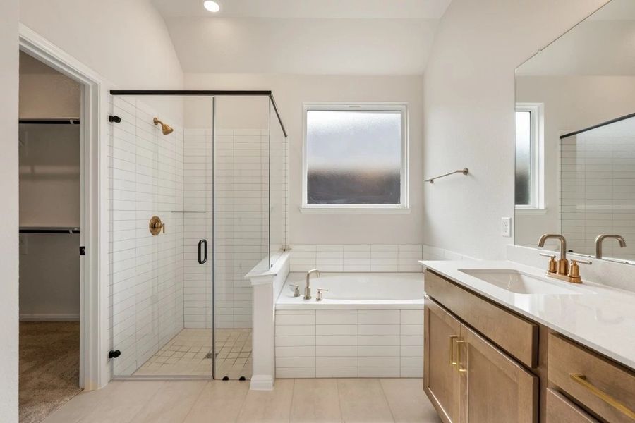 Furnished interior view inside a new home in Berry Creek Highlands, Georgetown (Image 14).