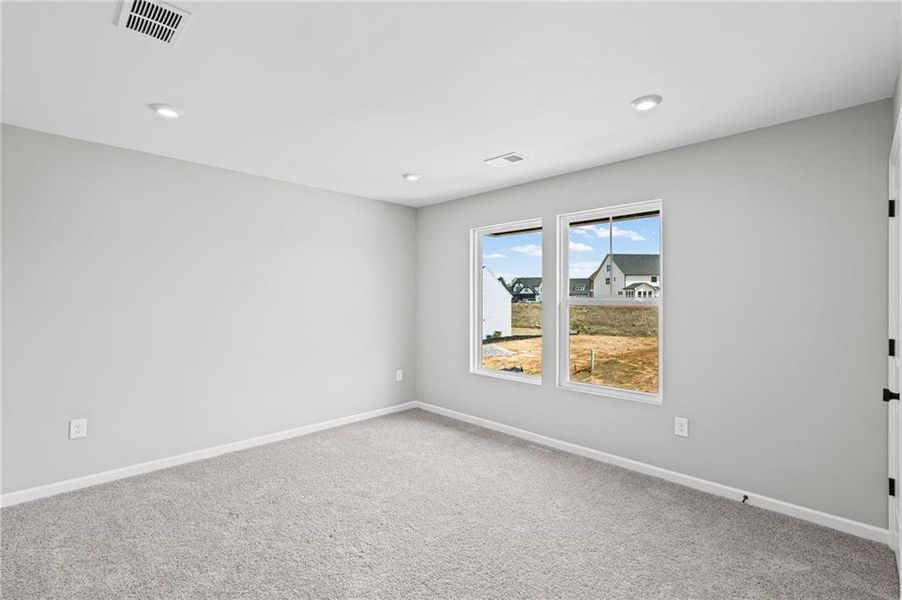 Spacious, unfurnished interior of a new home in Twin Lakes, Hoschton (Image 20).