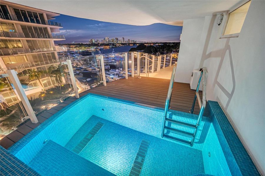 plunge pool plunge pool