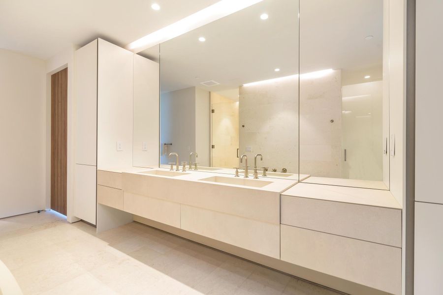 Furnished interior view inside a new home in , West Palm Beach (Image 14).