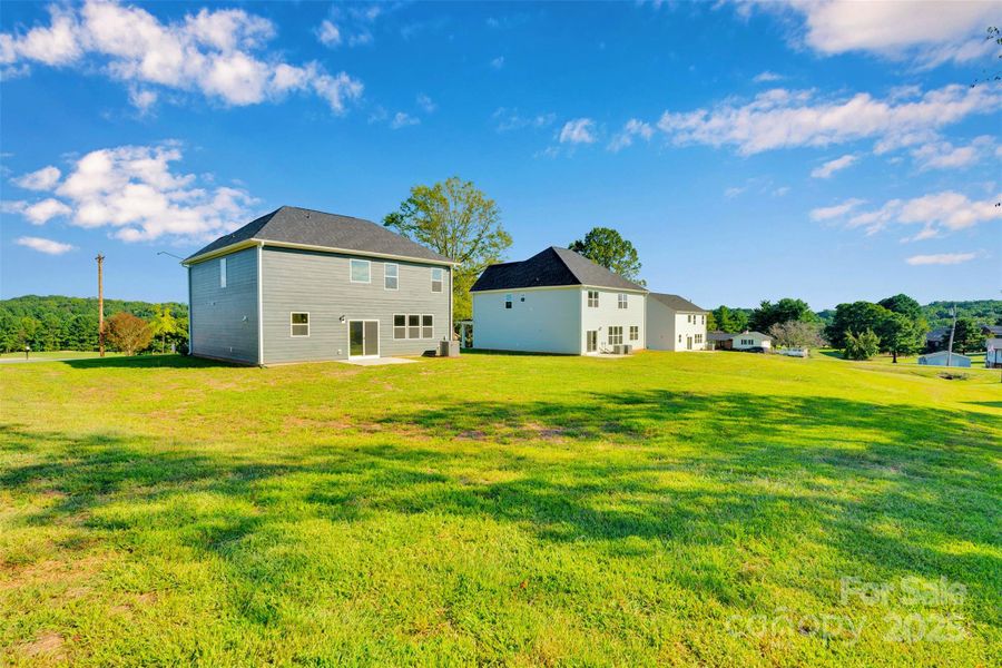 Image 43 of a home in .