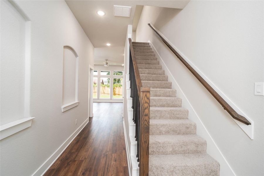 Image 16 of a home in . Image 16 of a home in .