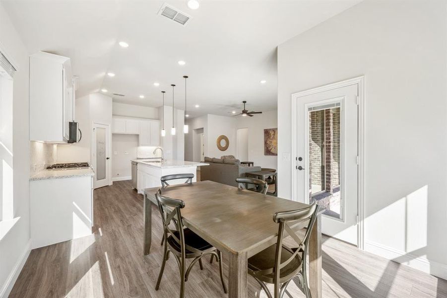 Furnished interior view inside a new home in Ridge Ranch Classic 50, Mesquite (Image 18). Furnished interior view inside a new home in Ridge Ranch Classic 50, Mesquite (Image 18).