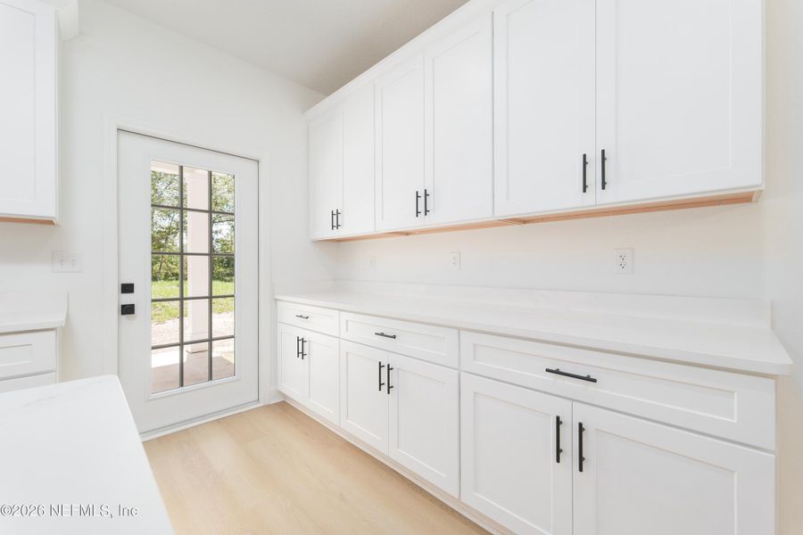 Furnished interior view inside a new home in , Sanderson (Image 6).