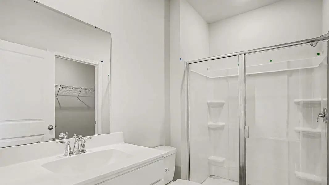 Furnished interior view inside a new home in Summerville, Darlington (Image 8).