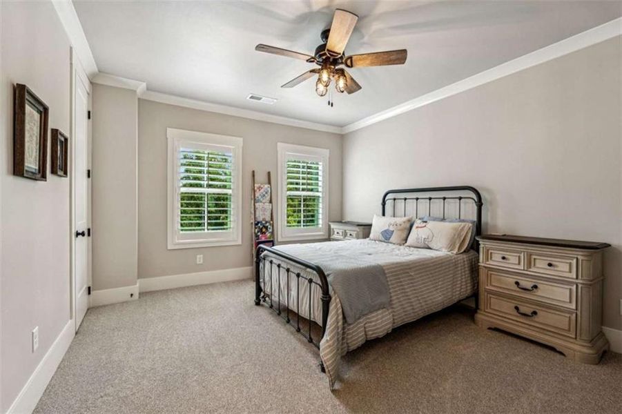 Furnished interior view inside a new home in , Gainesville (Image 13).