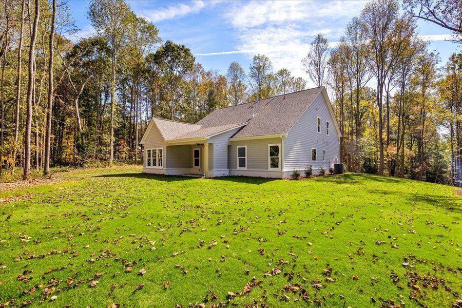 Exterior details and patio area of a home in , Gainesville (Image 26).