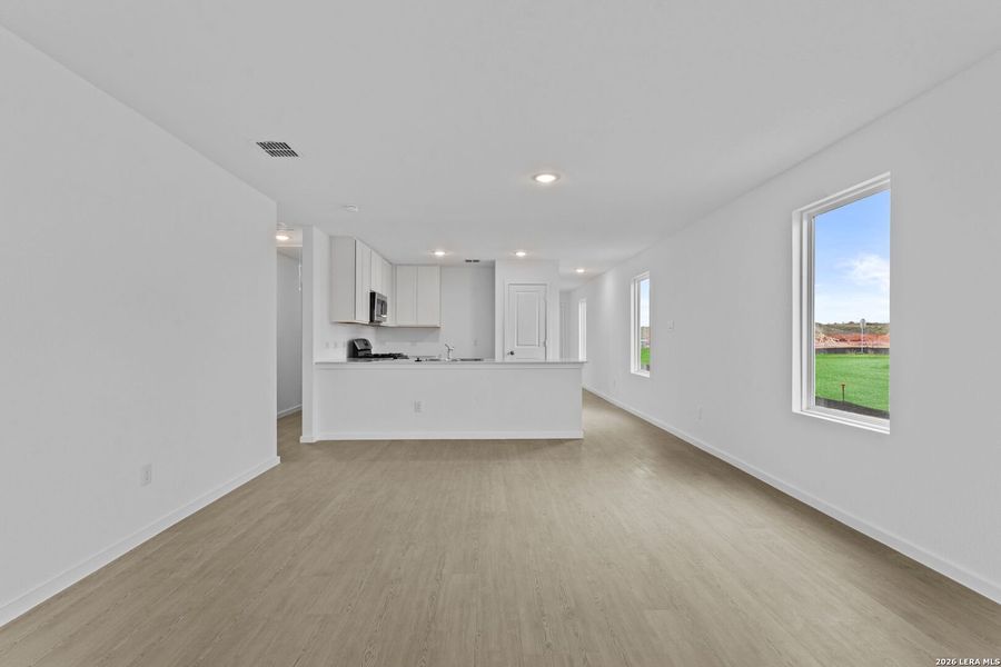 Spacious, unfurnished interior of a new home in Randolph Crossing, Converse (Image 15).